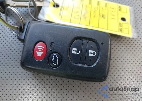 2013 Toyota Highlander Hybrid Limited V6 z USA, uszkodzony, nr VIN JTEDC3EH9D2018589